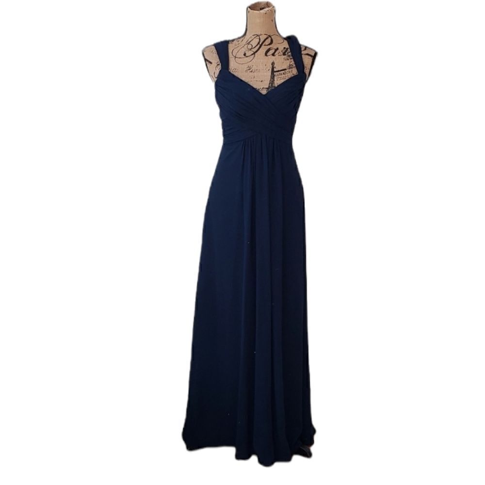 Monique Lhuillier Bridesmaid Formal Dress